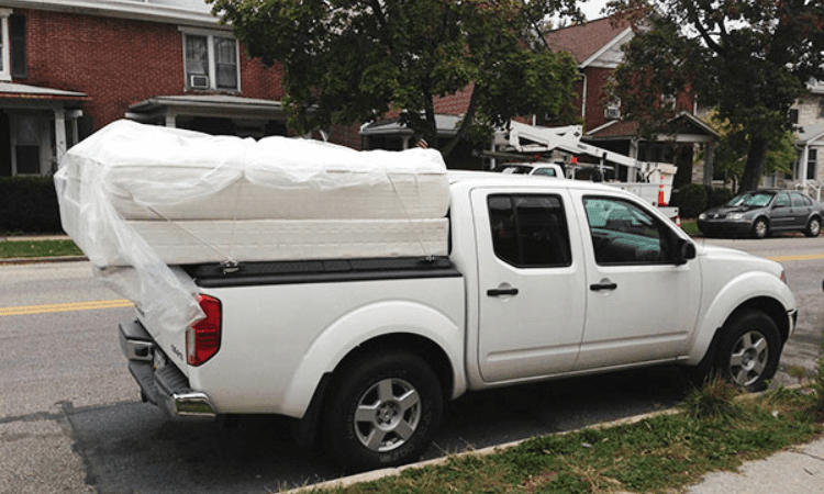 How to move a queen size mattress in a pickup truck